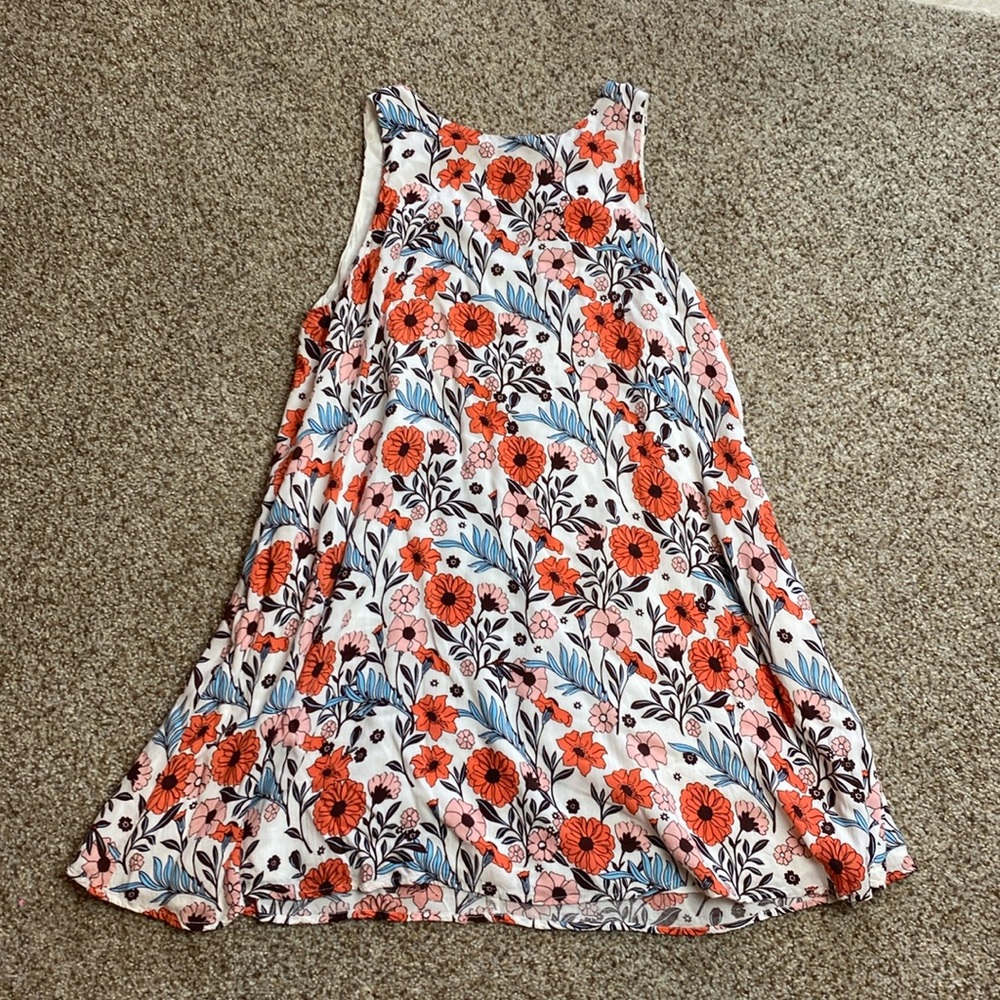 Lulu’s Floral Sleeveless Shift Dress Size Medium